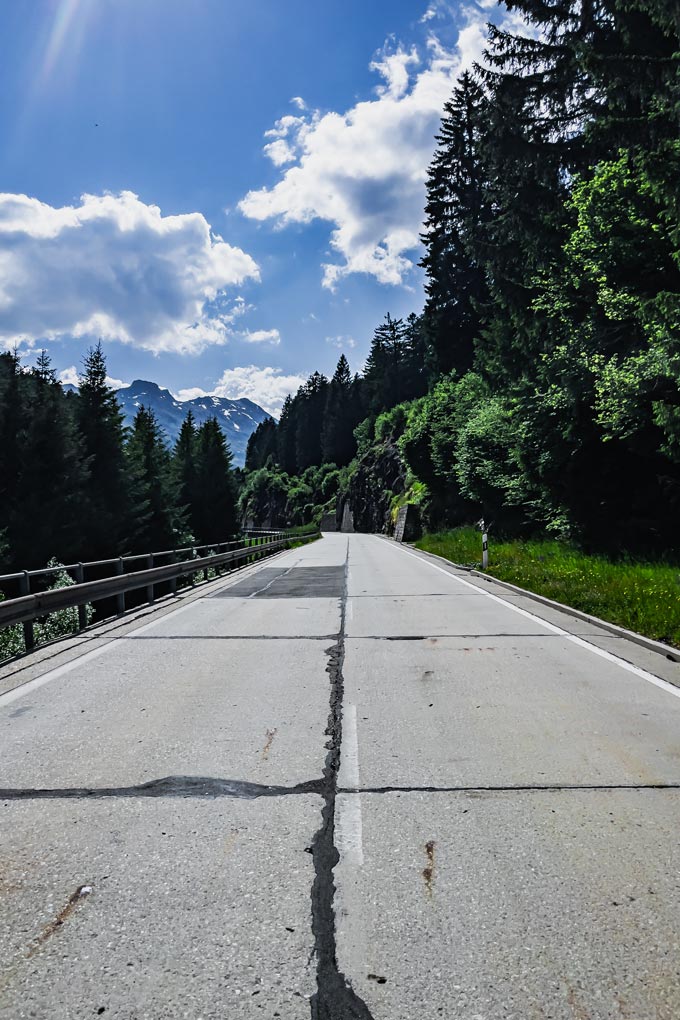 Lukamnierpass, Schweiz